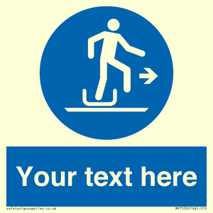 Custom Alighting from a toboggan to the right